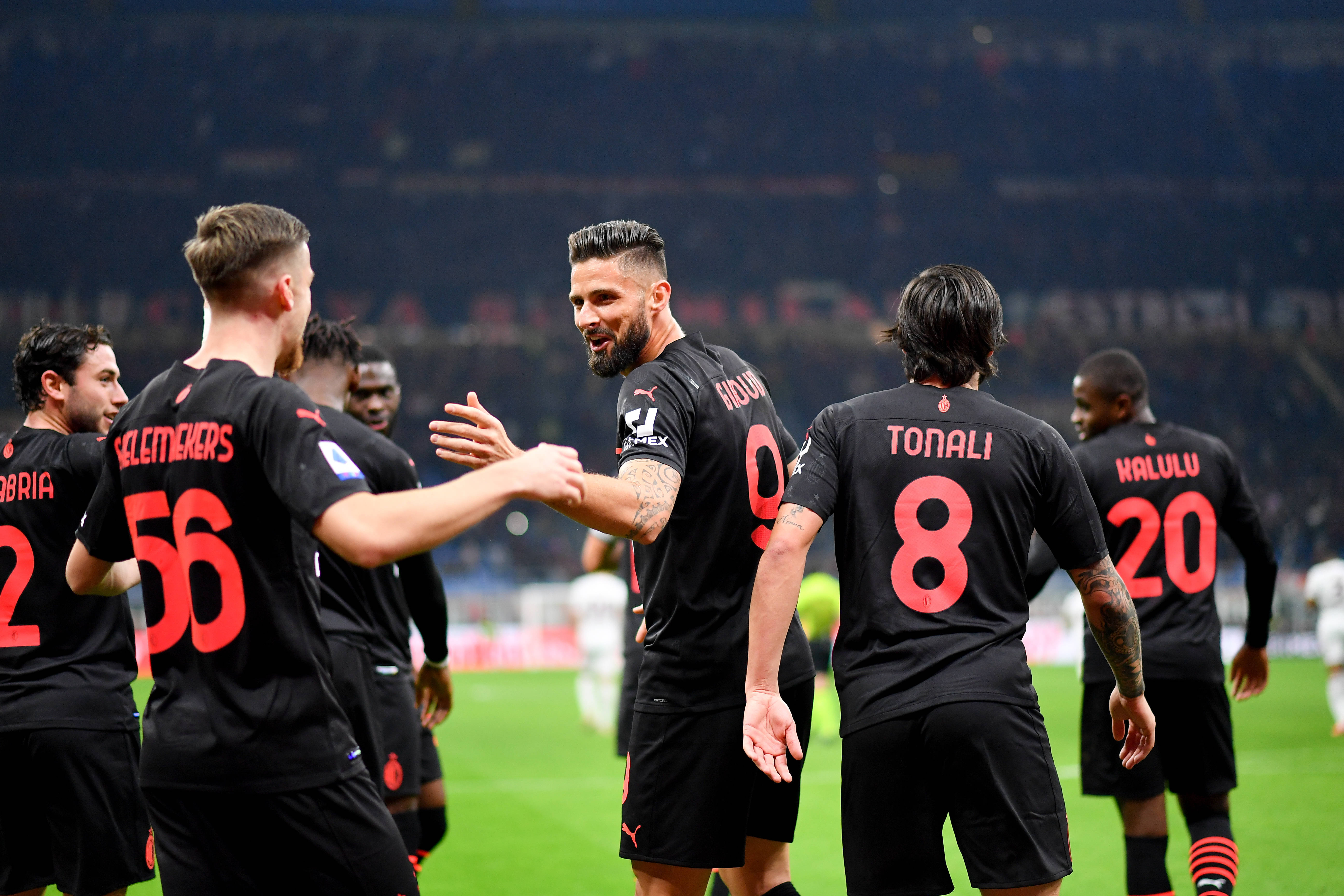 好消息！费尔明德容双双回归 巴萨中场迎来重磅补强