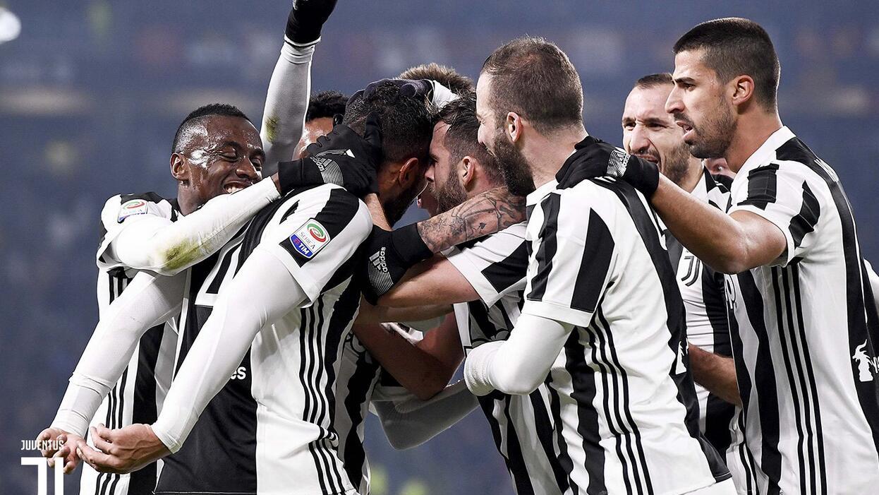 身价6000万!TA：23岁安德森是曼联中场引援首选，但森林冬窗不卖（TA：曼联中场头号目标为23岁安德森，身价6000万，森林冬窗拒售）