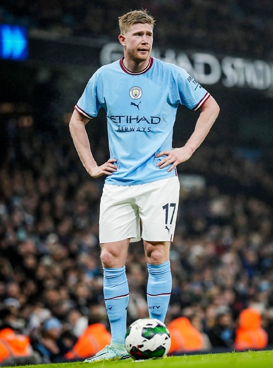 欧冠淘汰赛门票暴涨引发球迷抗议