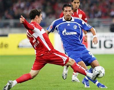 丰田强势回归F1，携手哈斯车队开启2026赛季全新篇章