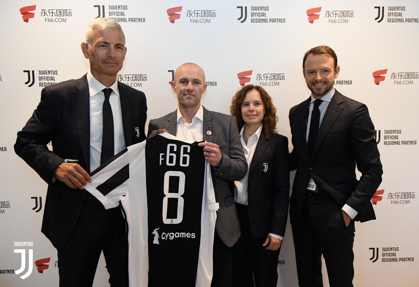 意媒：国米想让后防线年轻化，有意引入格伊、阿克或于帕