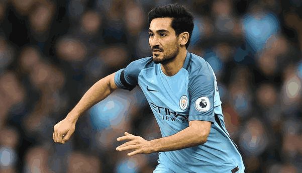 3-2,29岁拜仁旧将萨内1球1助,率队揽36分领跑,领先穆帅前东家4分