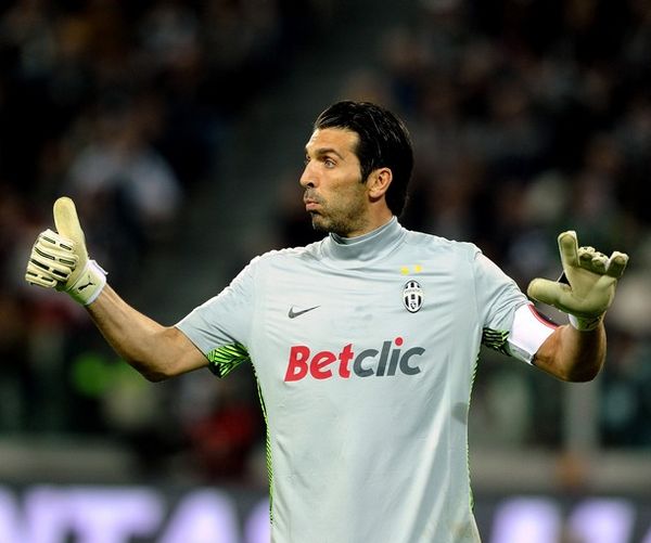 荷兰杯前瞻：威廉二世主场盼晋级，鹿特丹斯巴达欲终结尴尬（荷兰杯前瞻：威廉二世主场冲击晋级，鹿特丹斯巴达力求止颓）