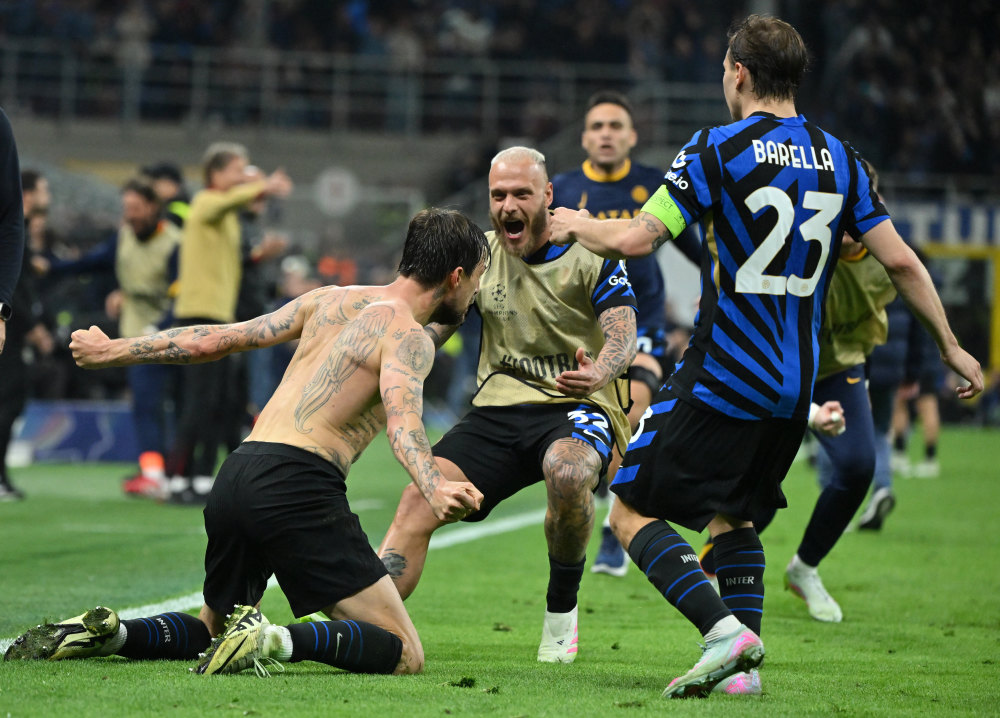 丹尼尔斯达成生涯第400次抢断，NBA历史第六年轻