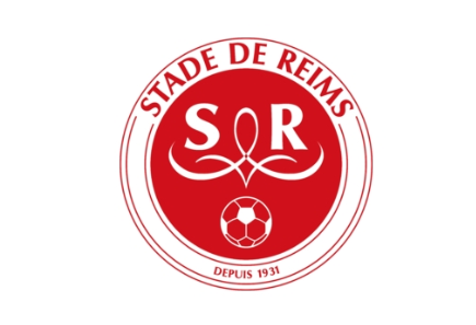 足球中超后卫世界级解围登上热搜（中超后卫上演世界级解围冲上热搜）